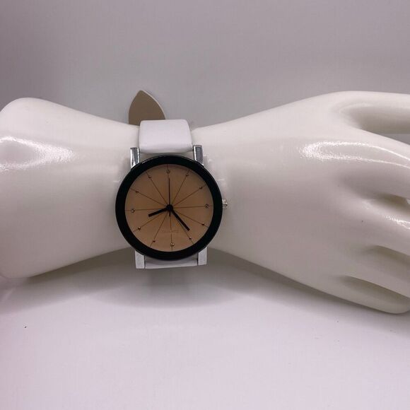 Time and Tru Unisex Casual Round Radial Quartz Faux Leather Wrist Watch